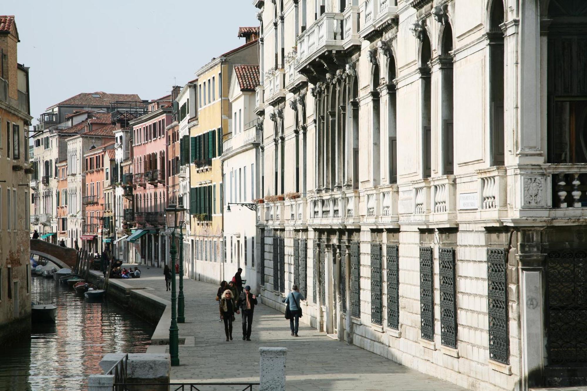 Ca Lezze Bell'Appartamento Nel Cuore Di Venezia Buitenkant foto