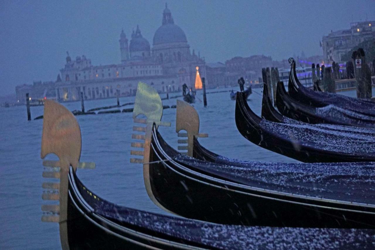 Ca Lezze Bell'Appartamento Nel Cuore Di Venezia Buitenkant foto